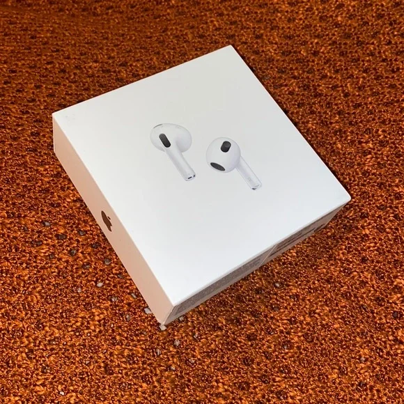 AirPods3 本体 オリジナルボックス付き AirPods3 本体